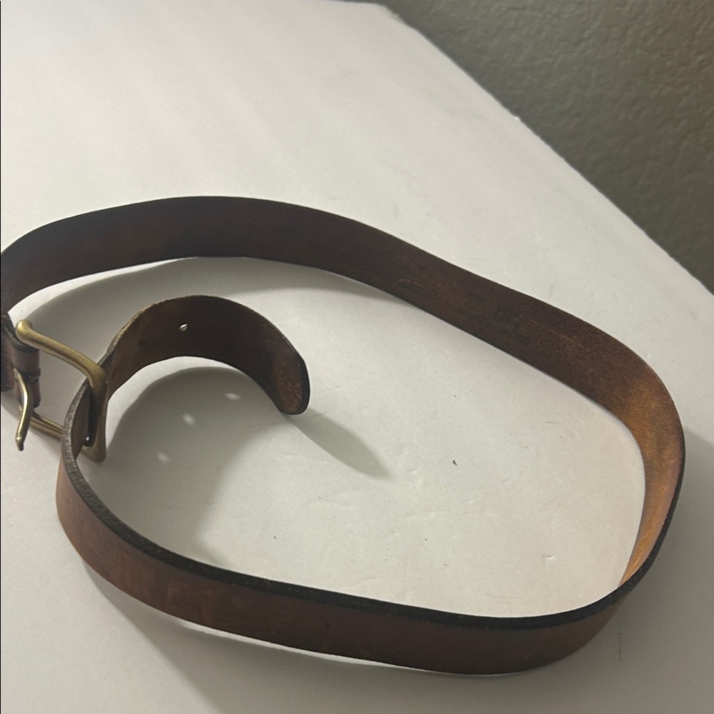 Eddie Bauer Brown Leather Men's Belt - Picture 4 of 6